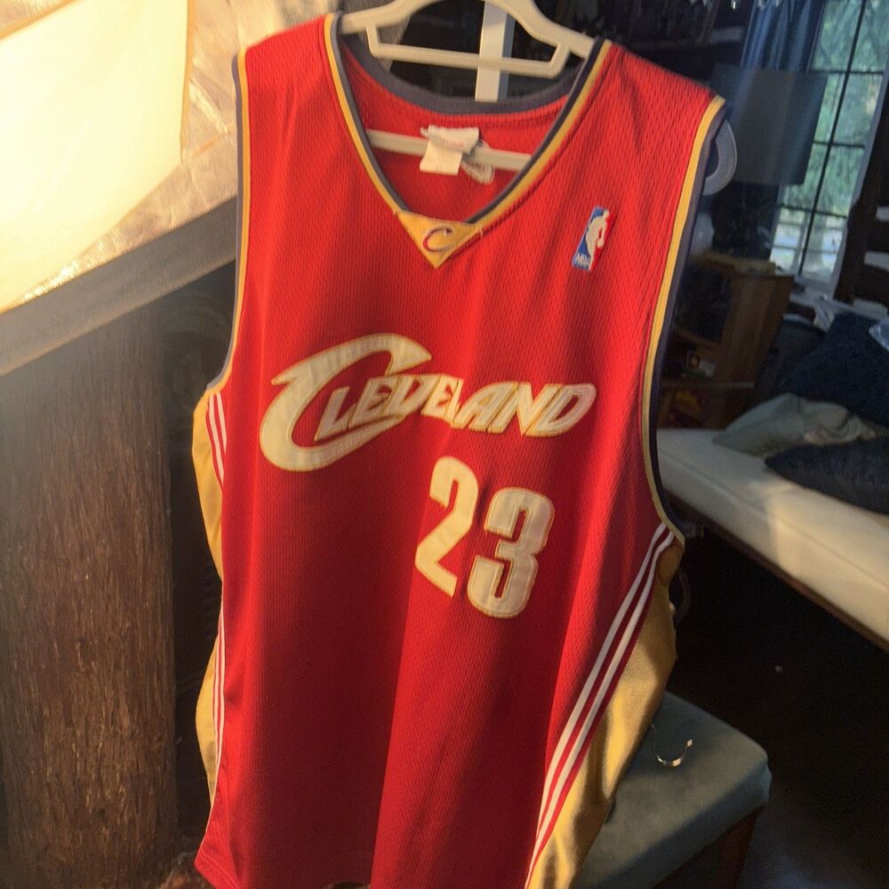 LeBron James Cleveland Cavaliers No23 Reebok NBA Shirt Red Size 52